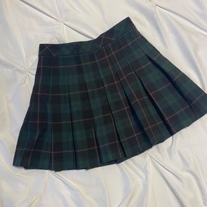 Aritzia, Sunday Best pleated green skirt.
